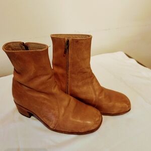 Tan Leather Ankle Boots - US Women Size 8.5